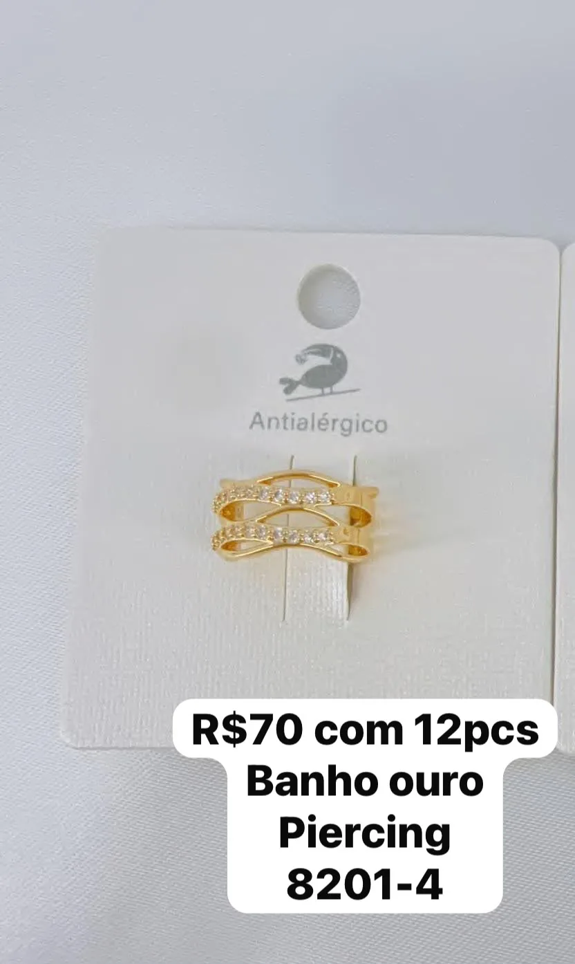 piercing dourado com pedras