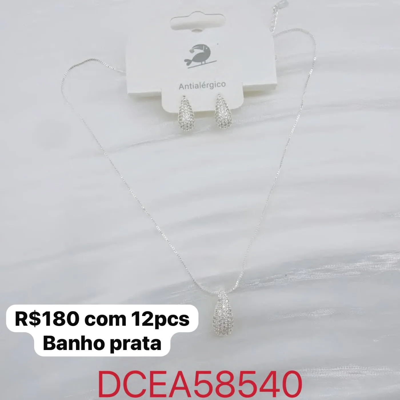 Colar com conjunto colar e brinco gota com brilho
