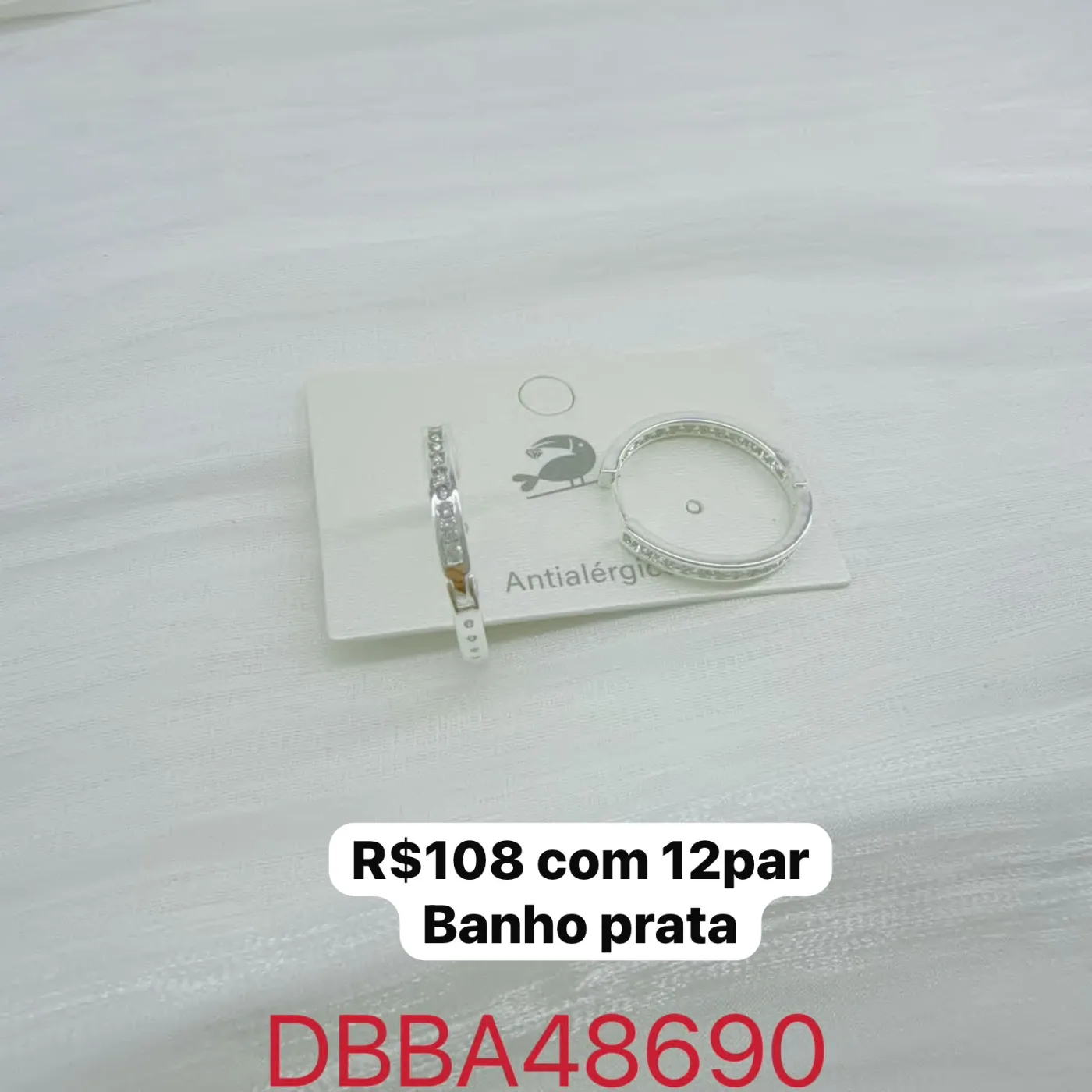brincos argola com pedras