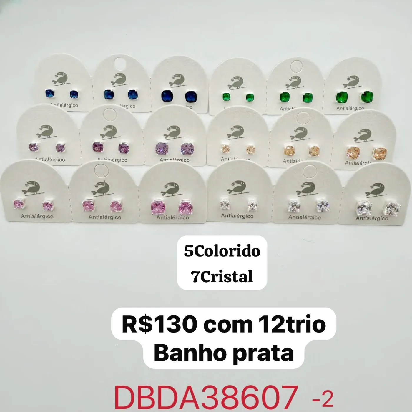 brincos pequenos com pedra quadrada colorida