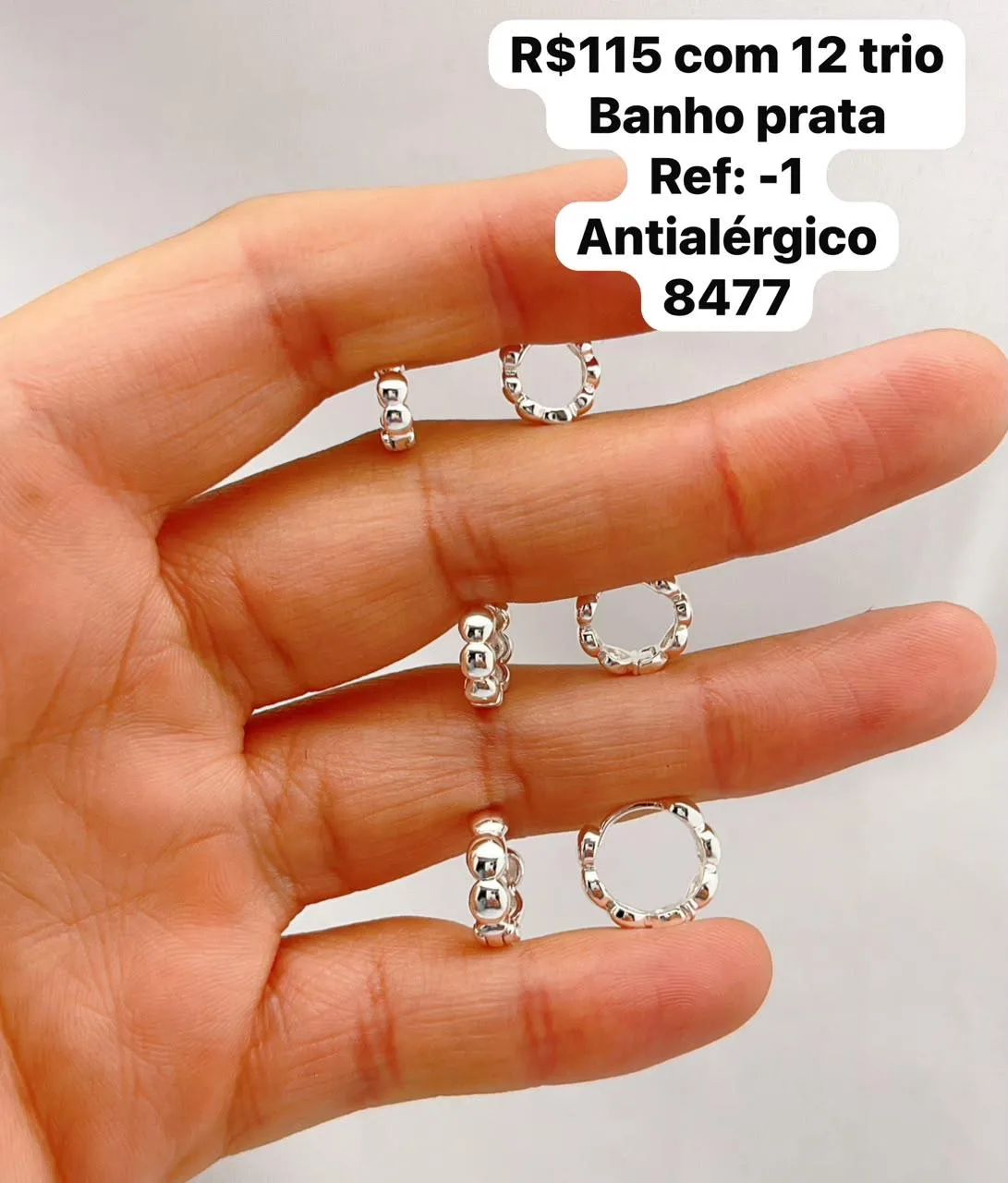 brincos argola pequenos com bolinhas